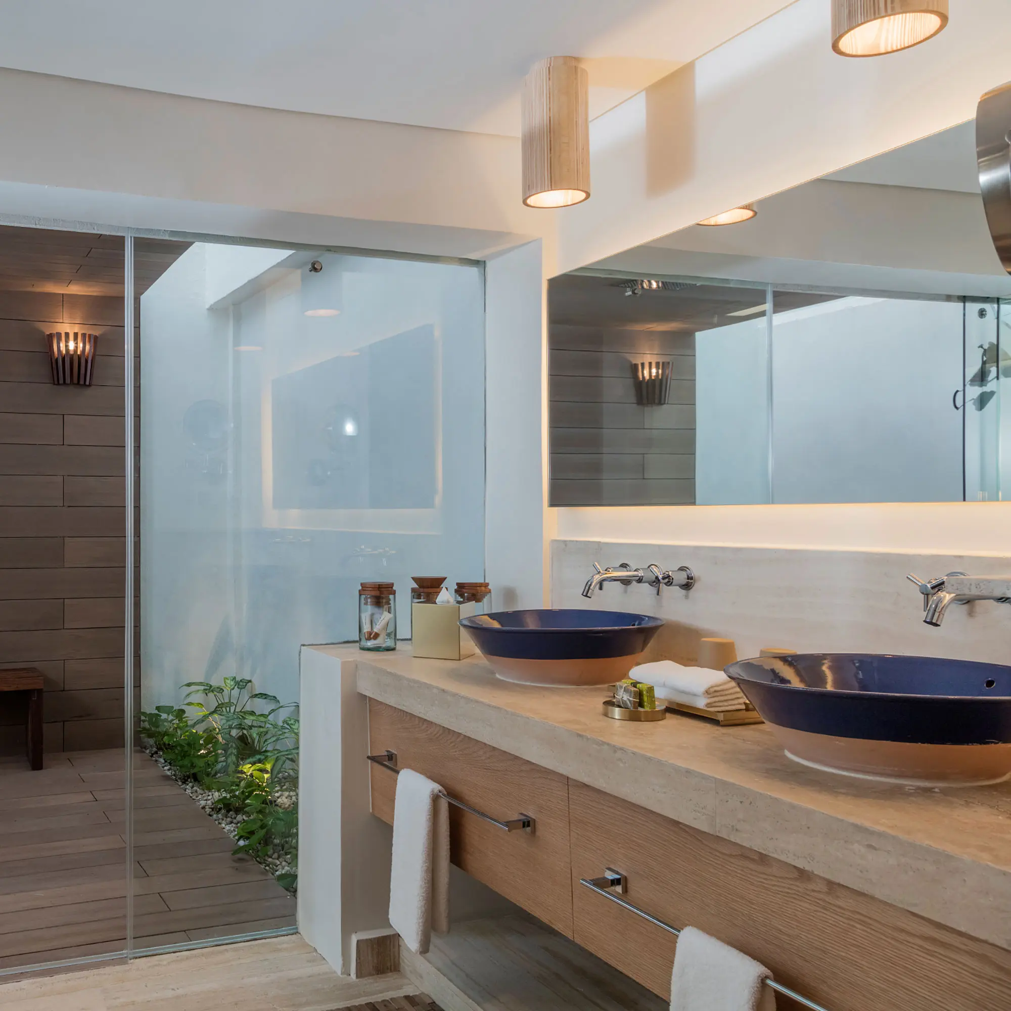 2-Handle Wall-Mount Faucet 1.2 GPM - Image 9