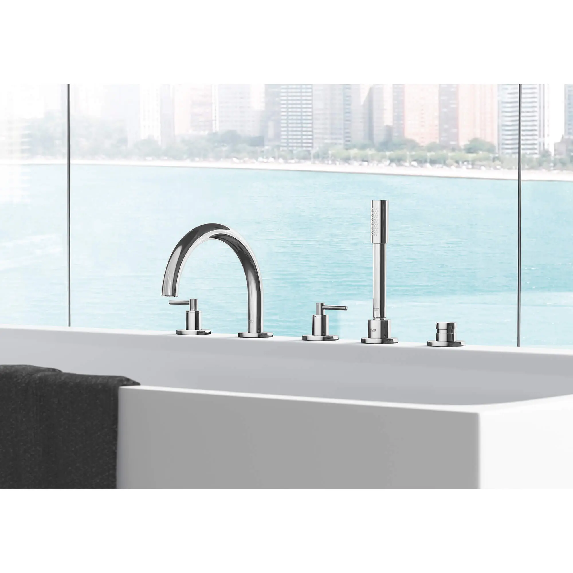 5-Hole 2-Handle Deck Mount Roman Tub Faucet with 1.75 GPM Hand Shower - Image 11