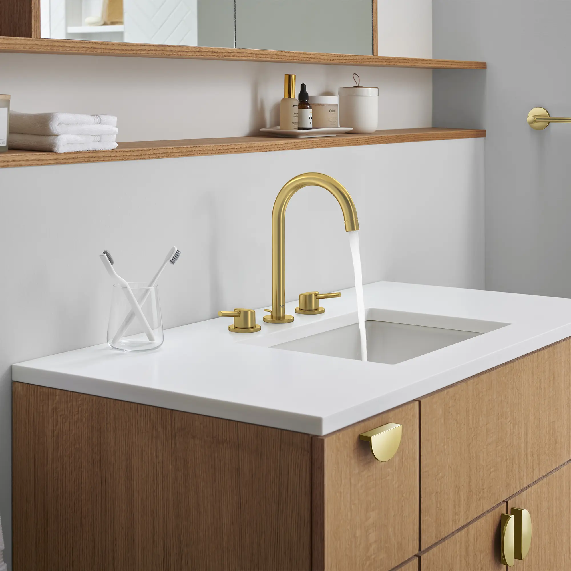 8-inch Widespread 2-Handle L-Size Bathroom Faucet, 1.2 GPM (4.5 L/min) - Image 4