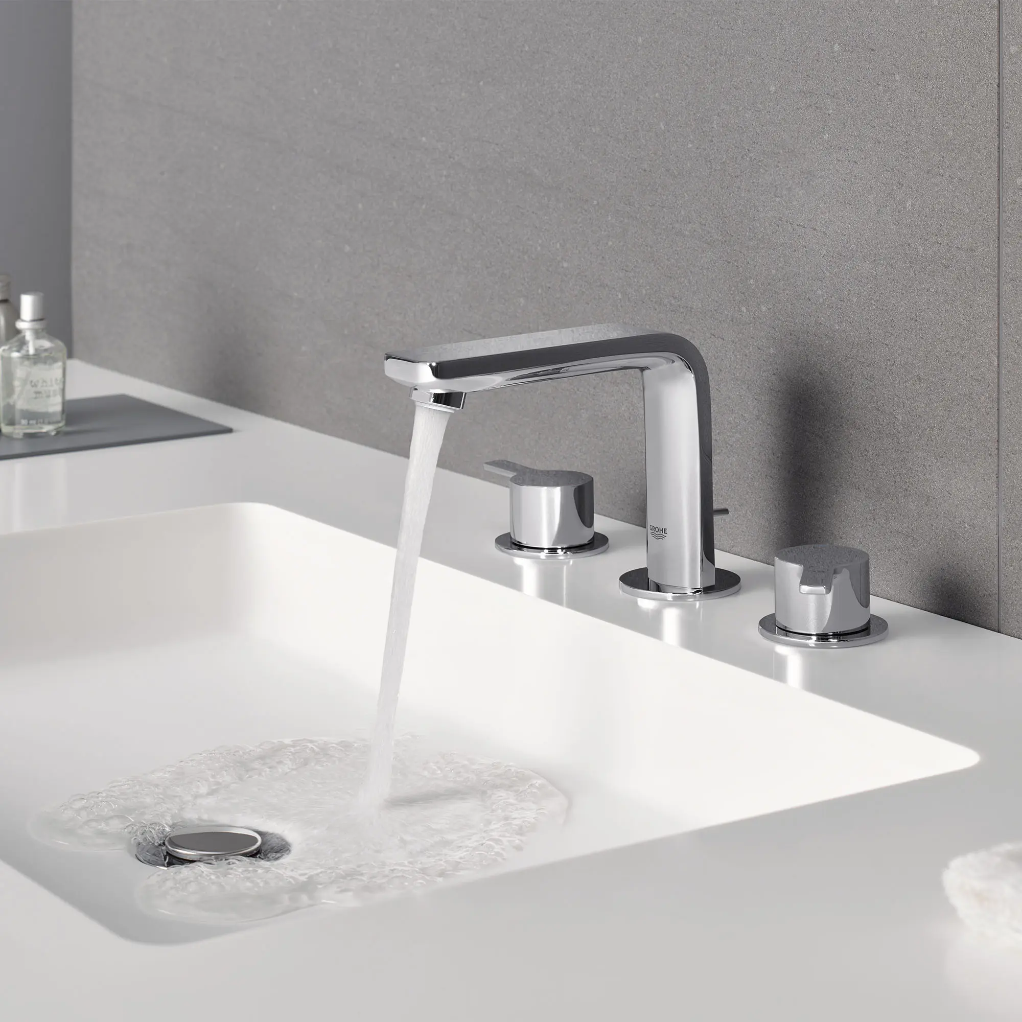 8-inch Widespread 2-Handle M-Size Bathroom Faucet, 1.2 GPM (4.5 L/min) - Image 16