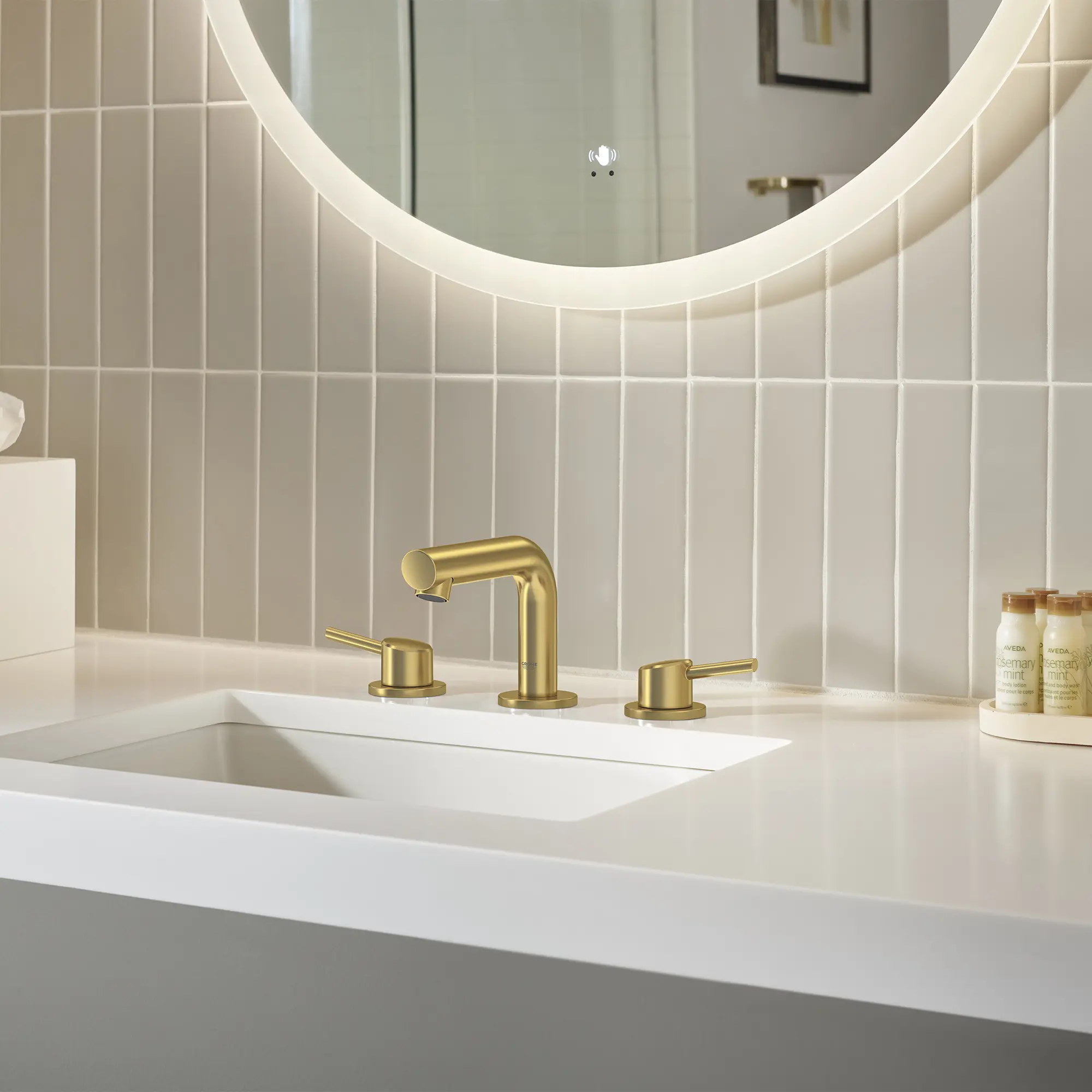 8-inch Widespread 2-Handle S-Size Bathroom Faucet, 1.2 GPM (4.5 L/min) - Image 4