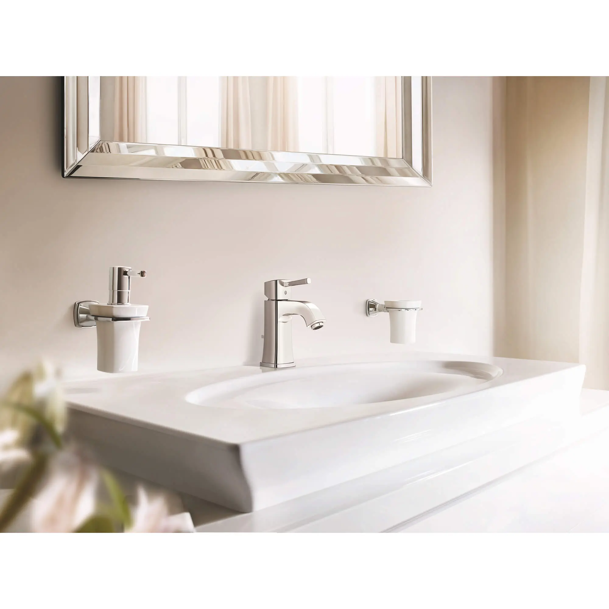 Ceramic Soap Dispenser with Holder - Image 6