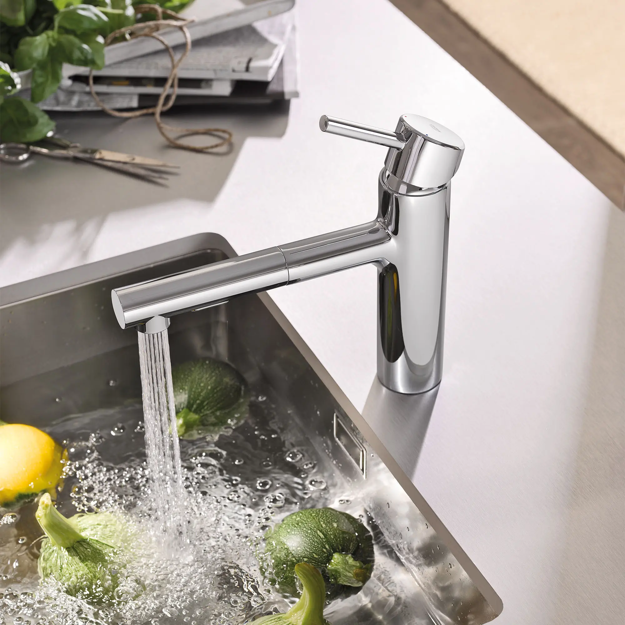 Concetto Single-Handle Pull-Out Kitchen Faucet Dual Spray 1.5 GPM (5.7 L/min) - Image 6