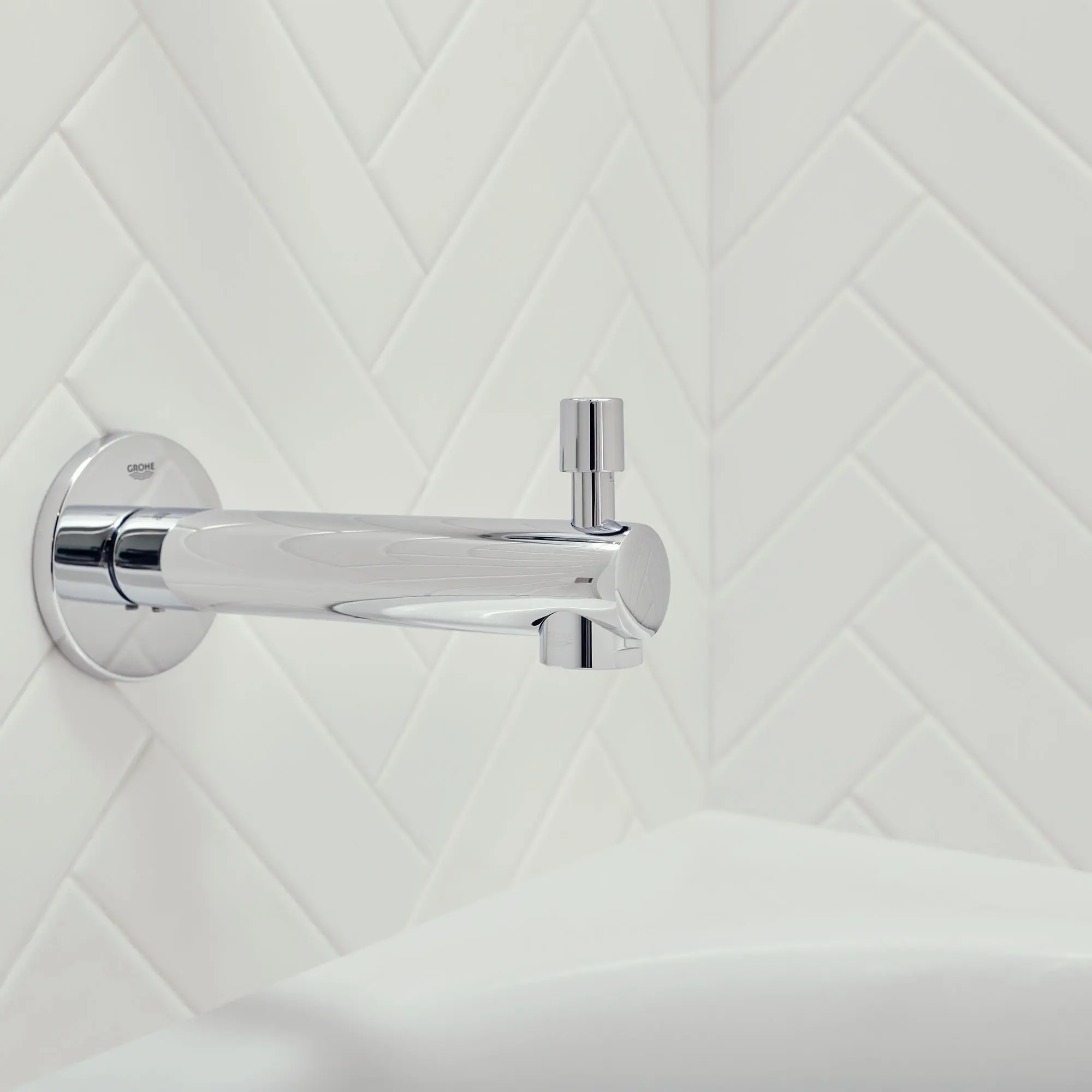 Diverter Tub Spout - Image 9
