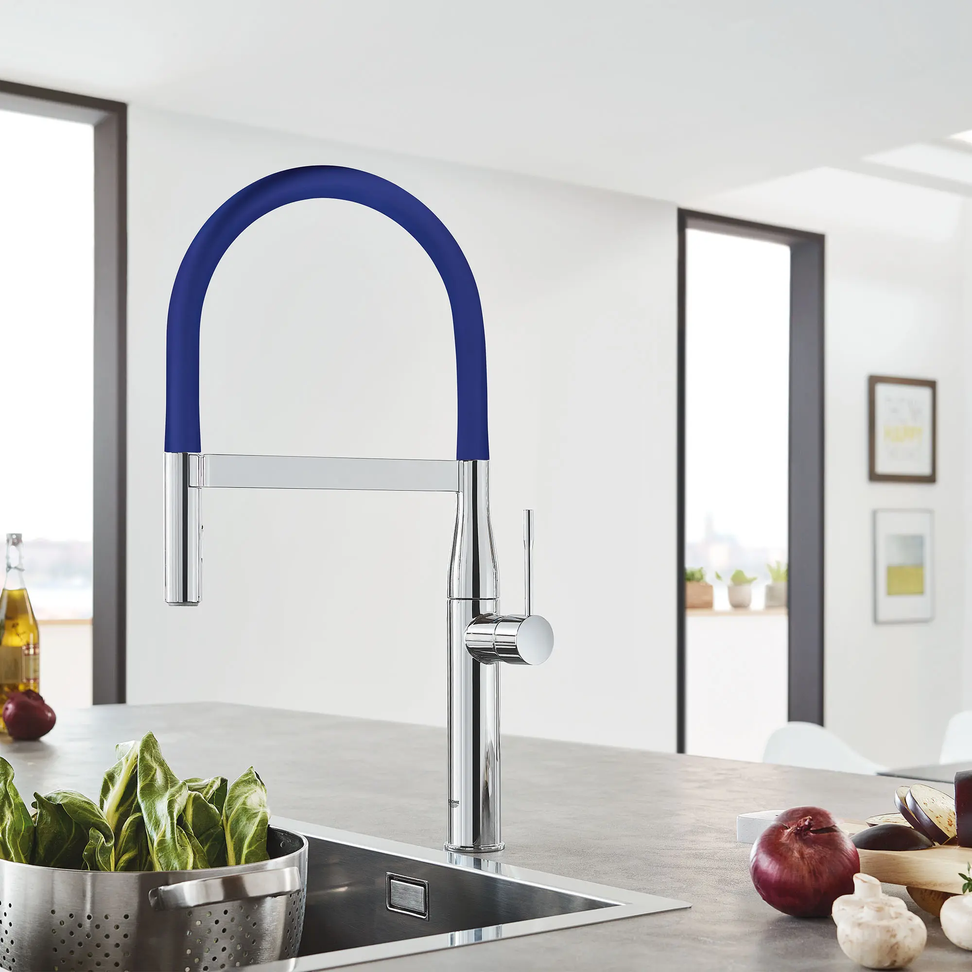 Essence Single-Handle Semi-Pro Dual Spray Kitchen Faucet 1.75 GPM (6.6 L/min) - Image 11