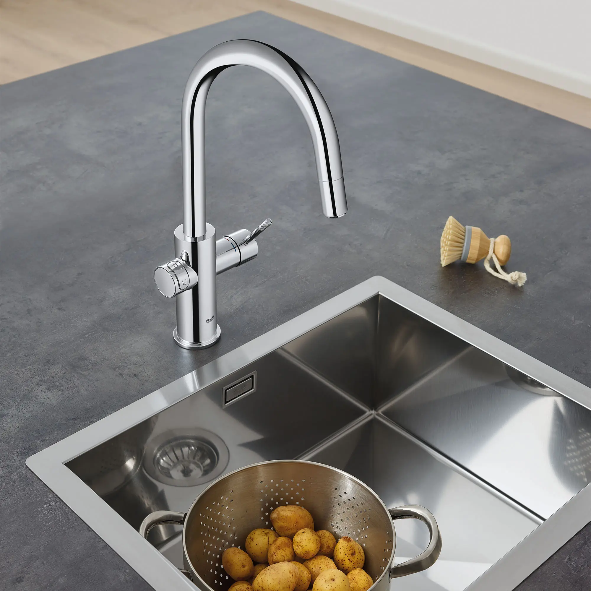 GROHE Blue Single-Handle Pull Down Kitchen Faucet Single Spray 1.75 GPM (6.6 L/min) with Chilled & Sparkling Water - Image 25