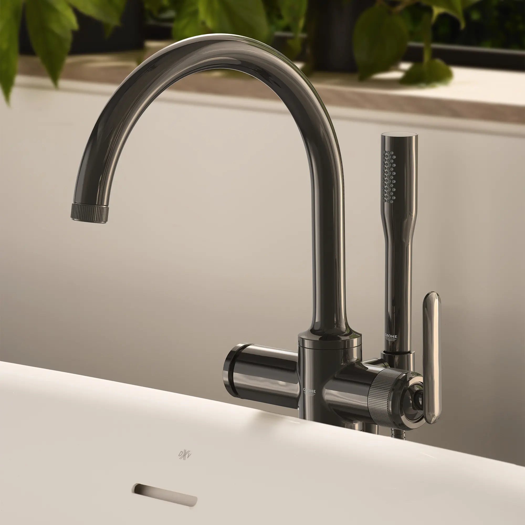Listra Single-Handle Freestanding Tub Faucet with 1.75 gpm (6.6L/min) Hand Shower - Image 29