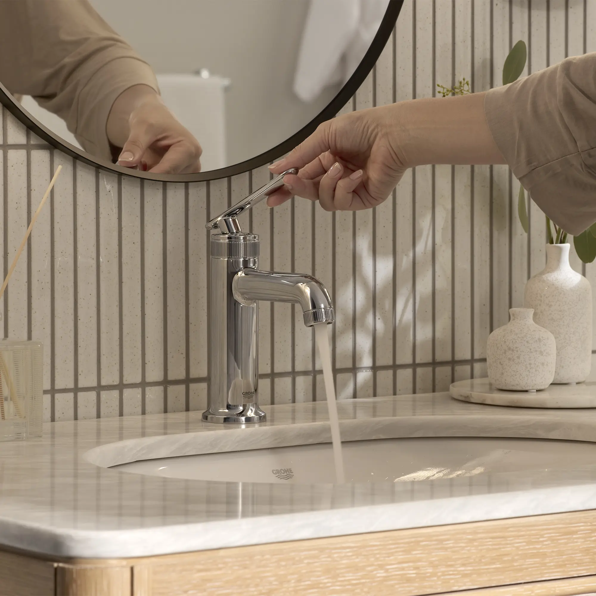 Listra Single Hole Single-Handle M-Size Bathroom Faucet, 1.2 gpm (4.5L/min) - Image 33