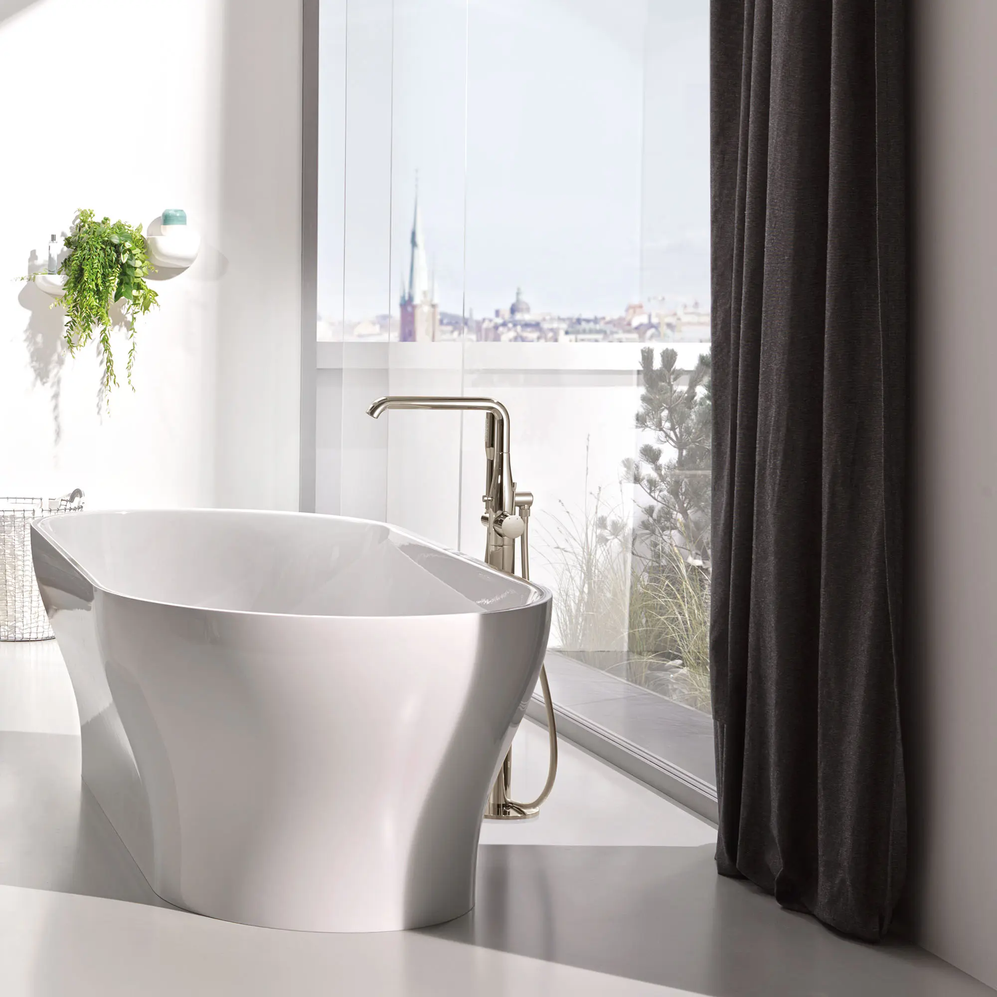 Single-Handle Freestanding Tub Faucet with 1.75 GPM (6.6 L/min) Hand Shower - Image 11