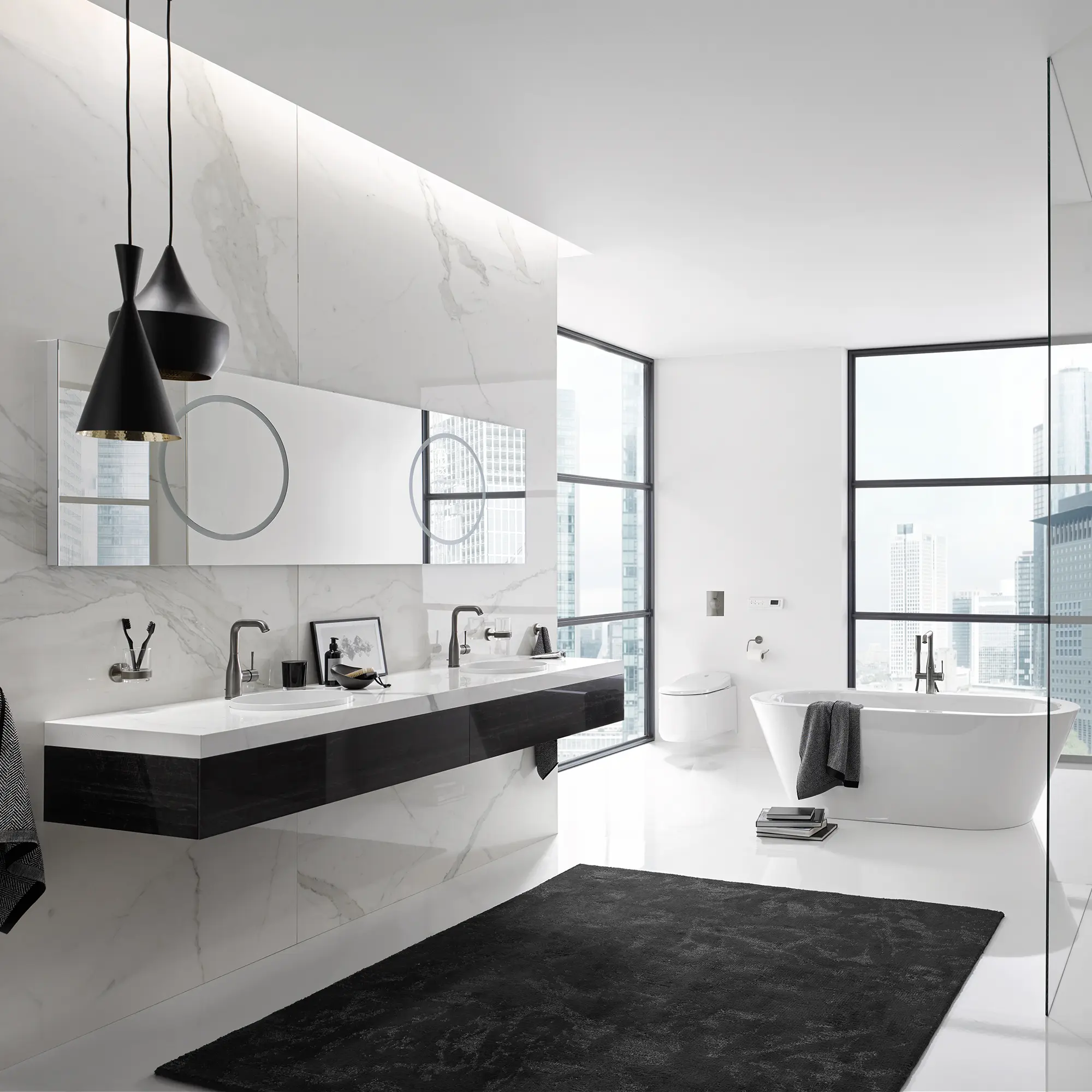 Single-Handle Freestanding Tub Faucet with 1.75 GPM (6.6 L/min) Hand Shower - Image 18