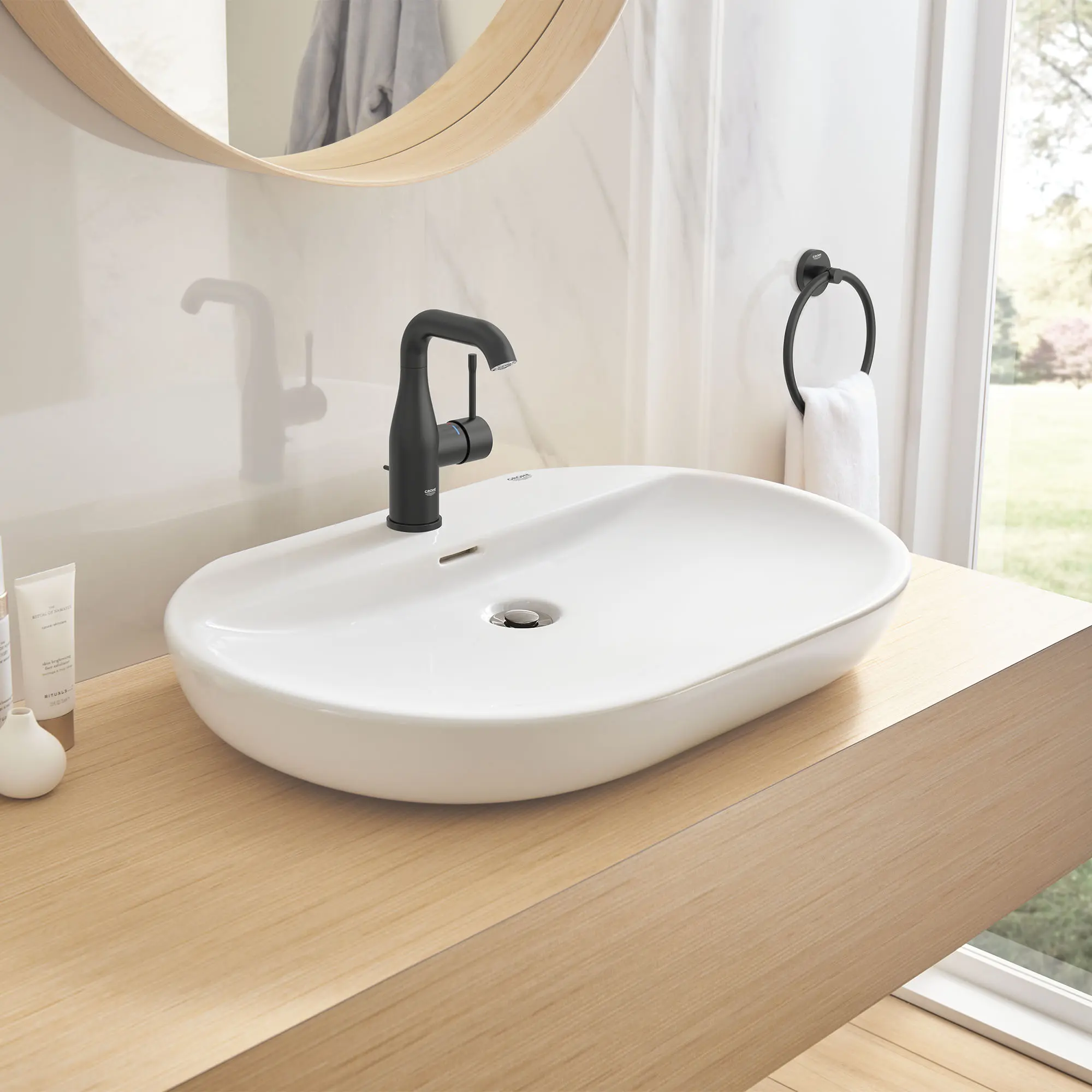 Single Hole Single-Handle M-Size Bathroom Faucet, 1.2 GPM (4.5 L/min) - Image 7