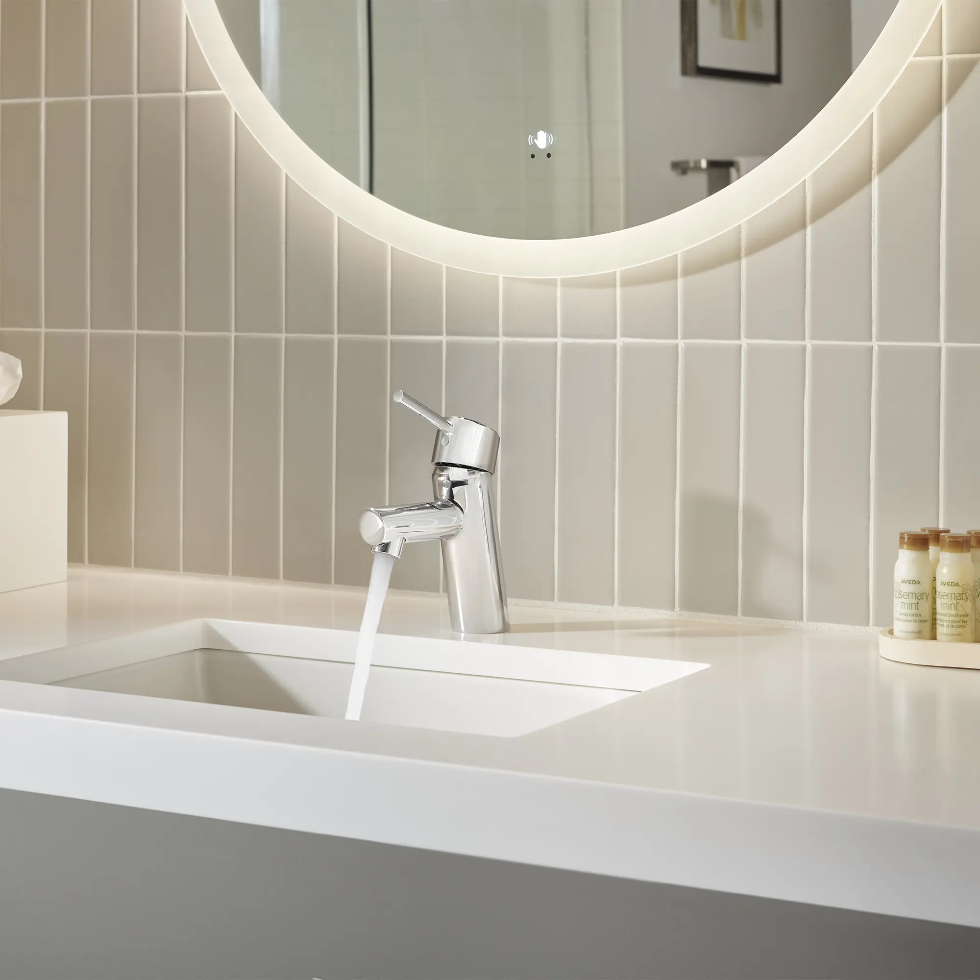 Single Hole Single-Handle S-Size Bathroom Faucet, 1.2 GPM (4.5 L/min) - Image 9