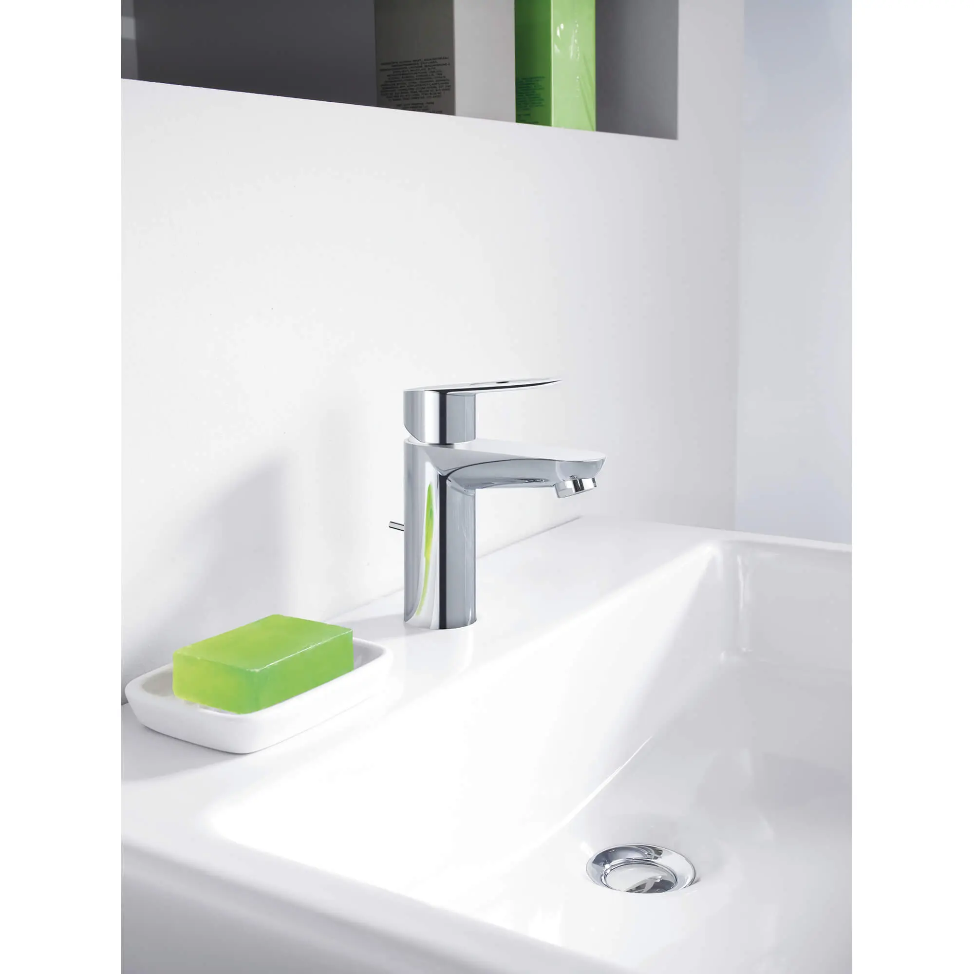 Single Hole Single-Handle S-Size Bathroom Faucet 1.5 GPM - Image 2