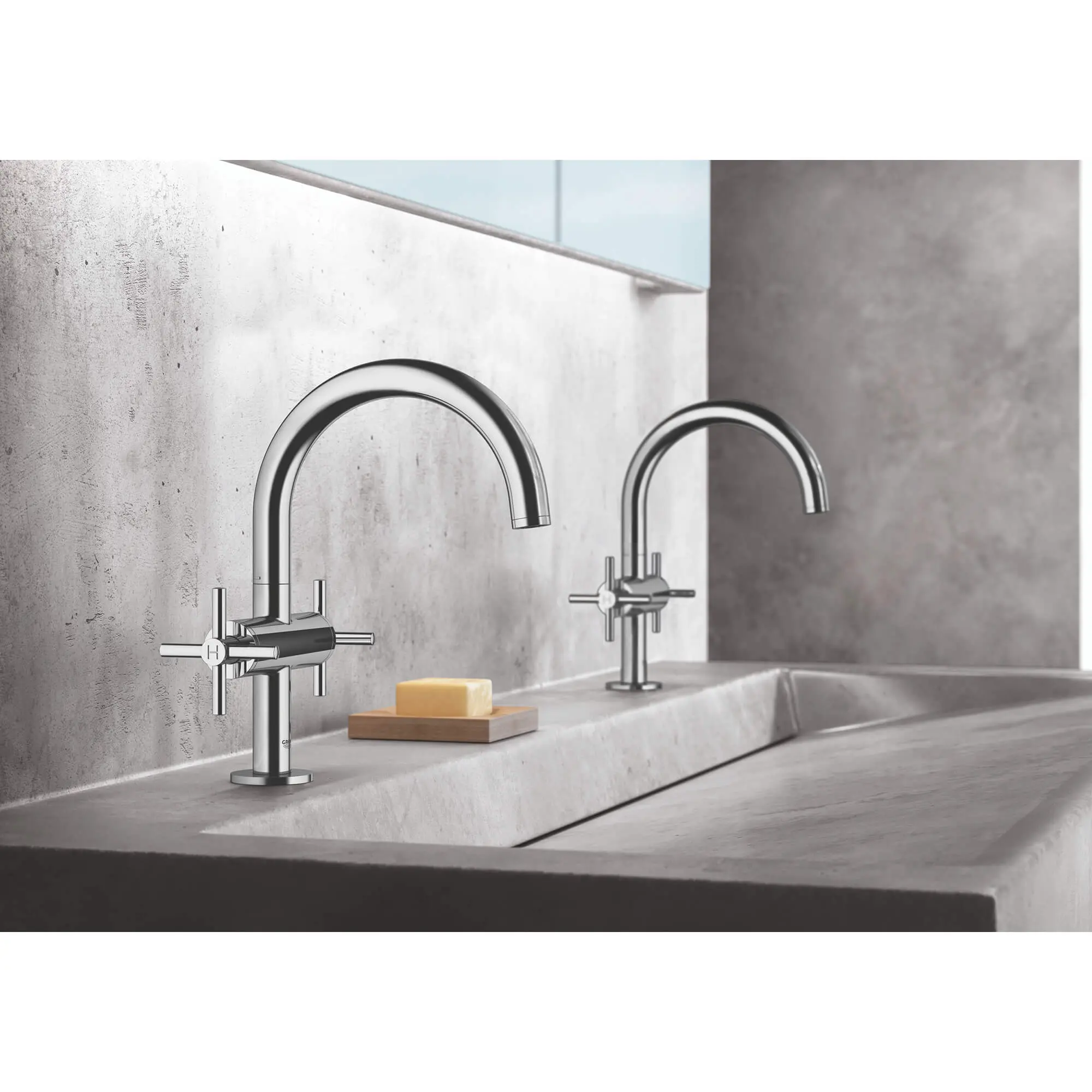 Single Hole Two-Handle M-Size Bathroom Faucet 1.2 GPM - Image 18