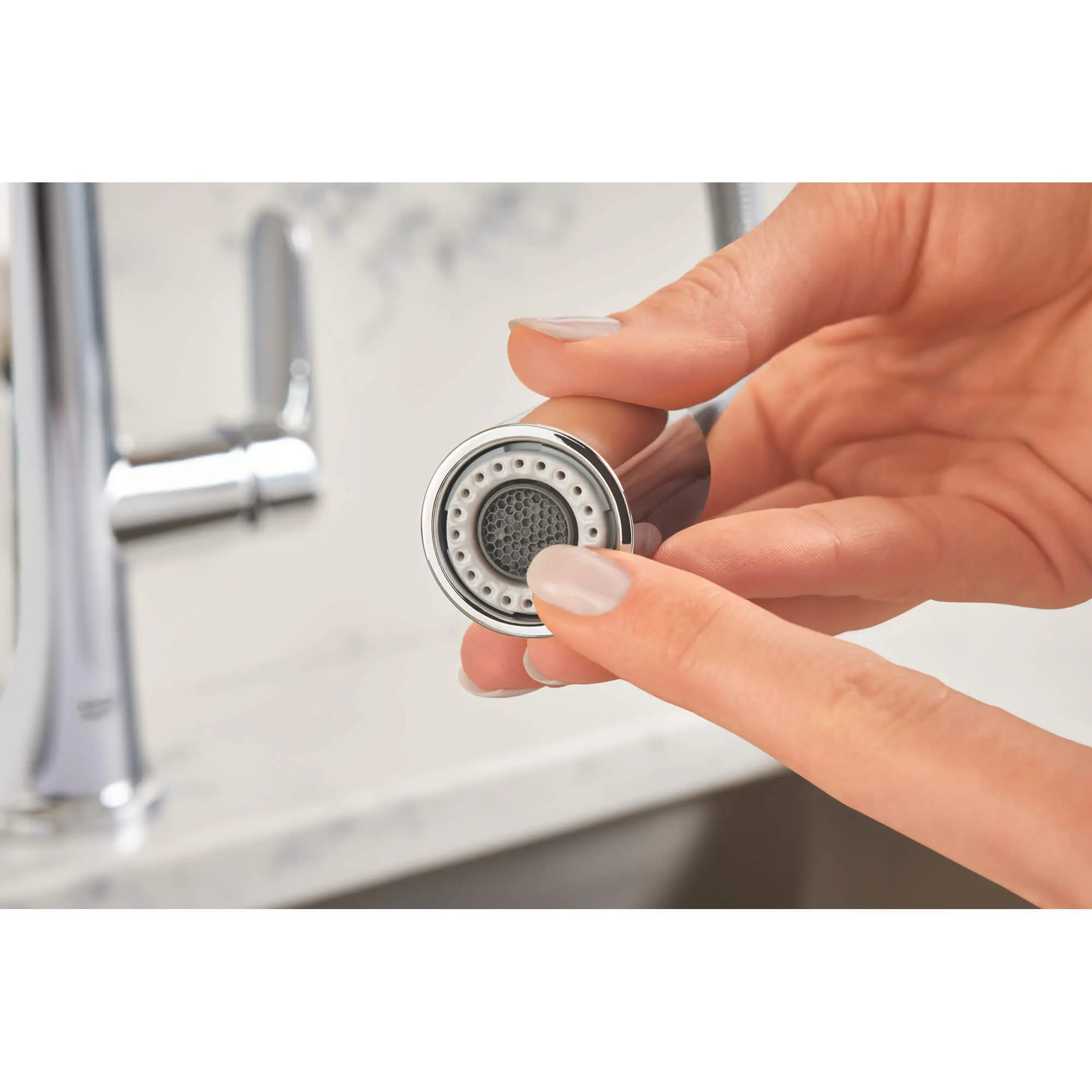 Veletto Single-handle Pull-down Kitchen Faucet - Image 16